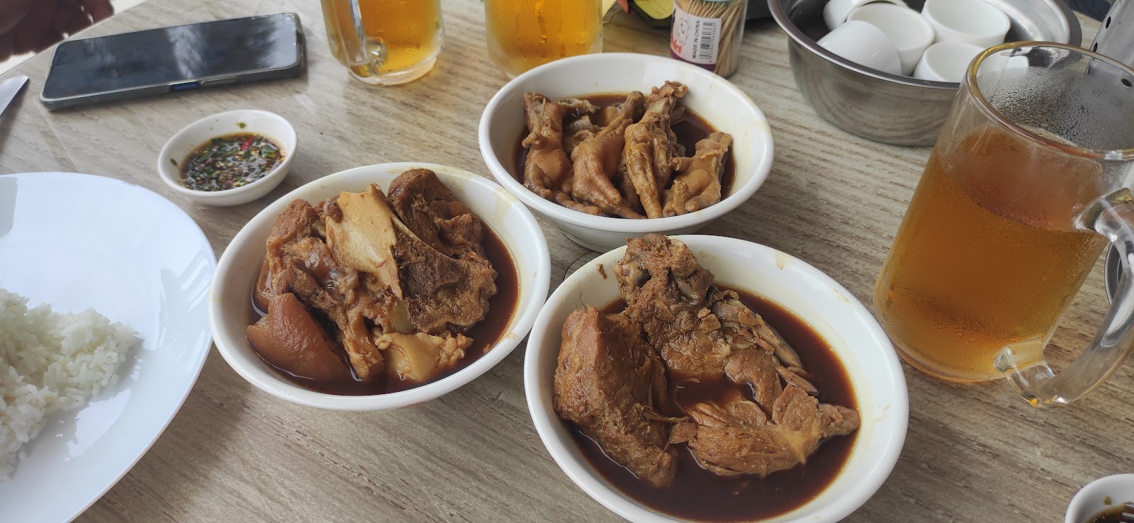 咏春肉骨茶(绿林镇) 9